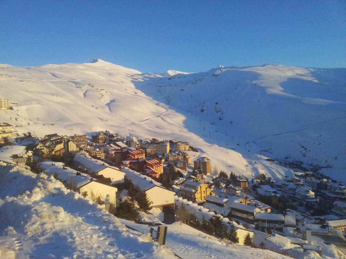 Apartamento Sierra Nevada piso radiante wifi y parking gratuito Exterior foto